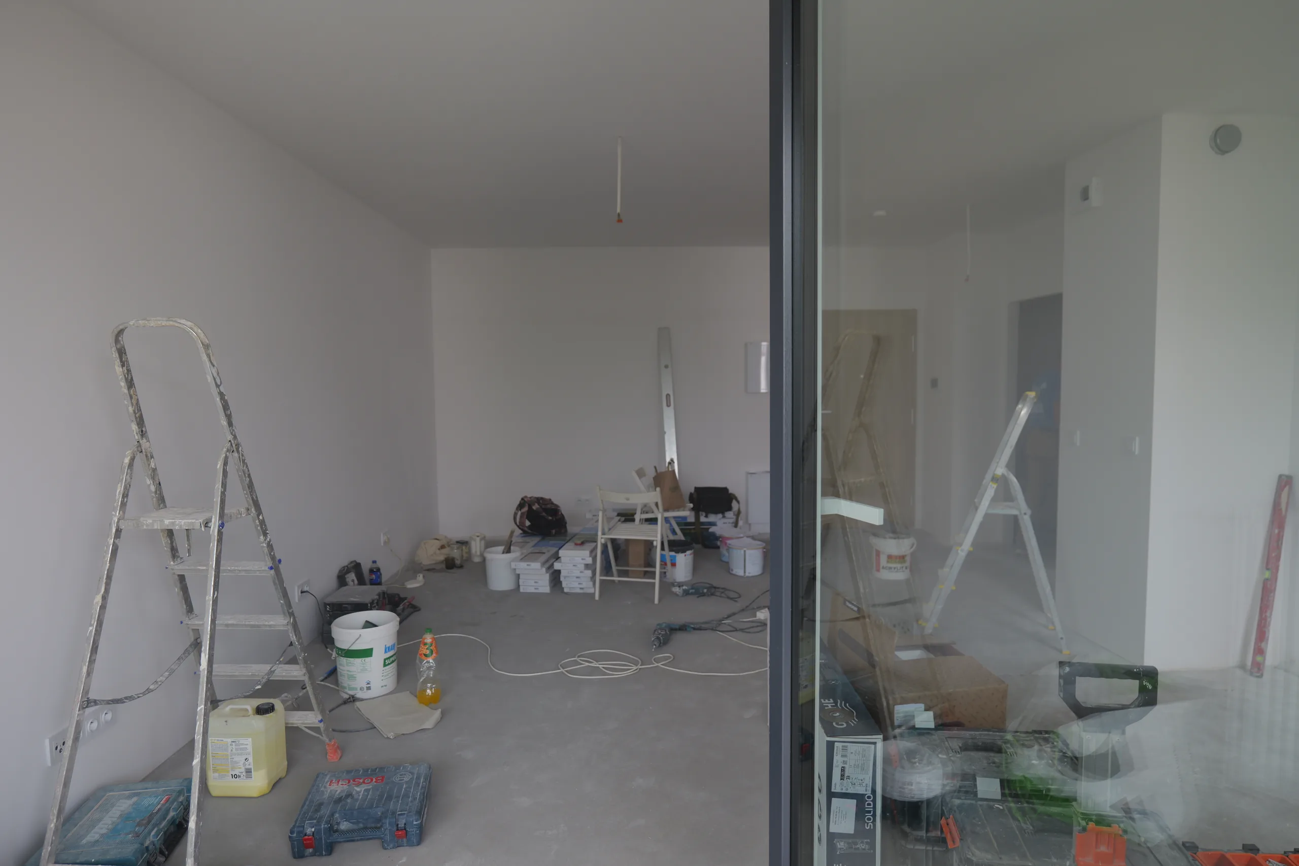Salon na Bluszczańskiej, przed remontem